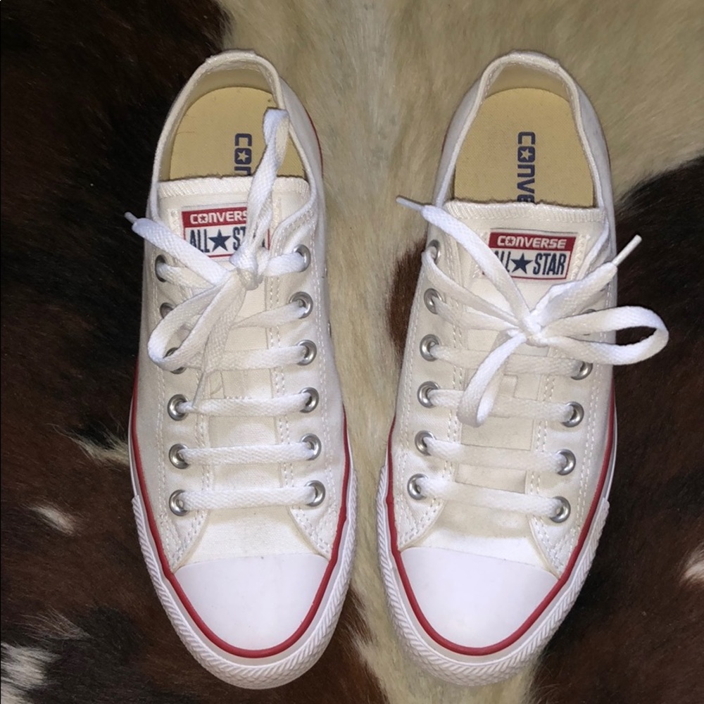 White Size 9 women’s converse - Picture 2 of 4